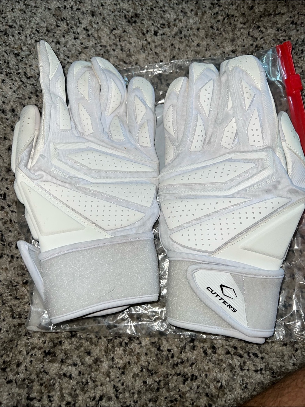 White Football Gloves - Men's Performance lineman Gloves
